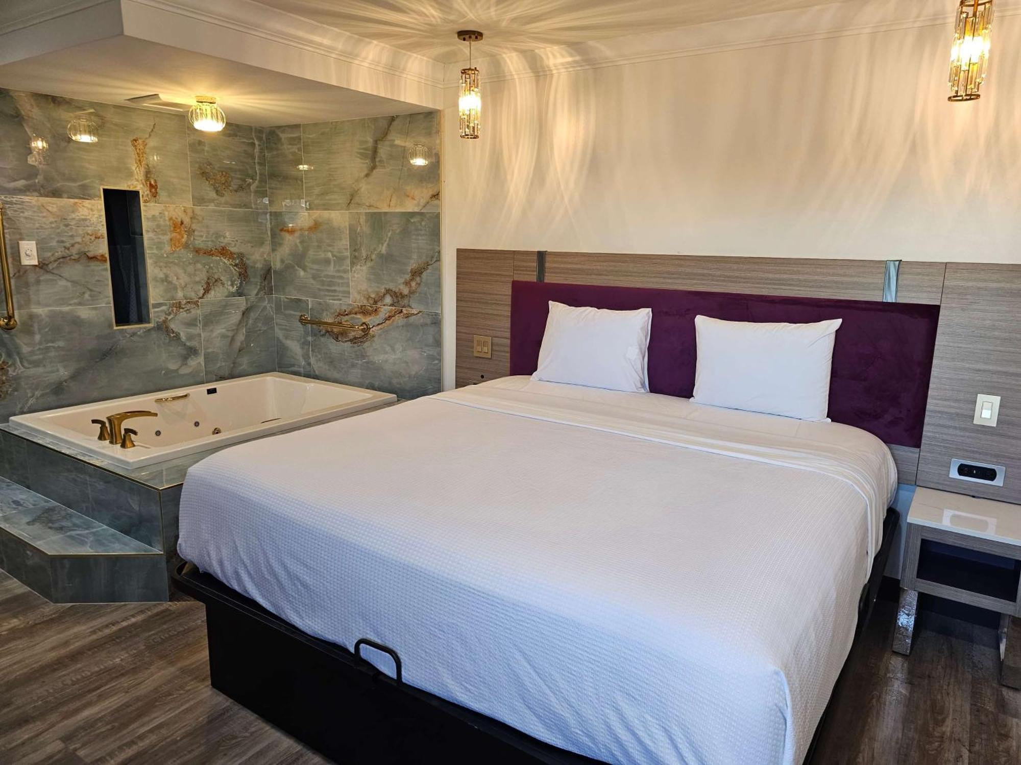 Travelodge Inn & Suites By Wyndham Фуллертон Екстер'єр фото